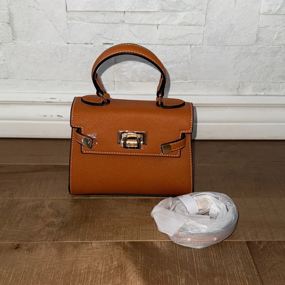 NWOT AMAZON SMALL TAN HANDBAG - Picture 7 of 7